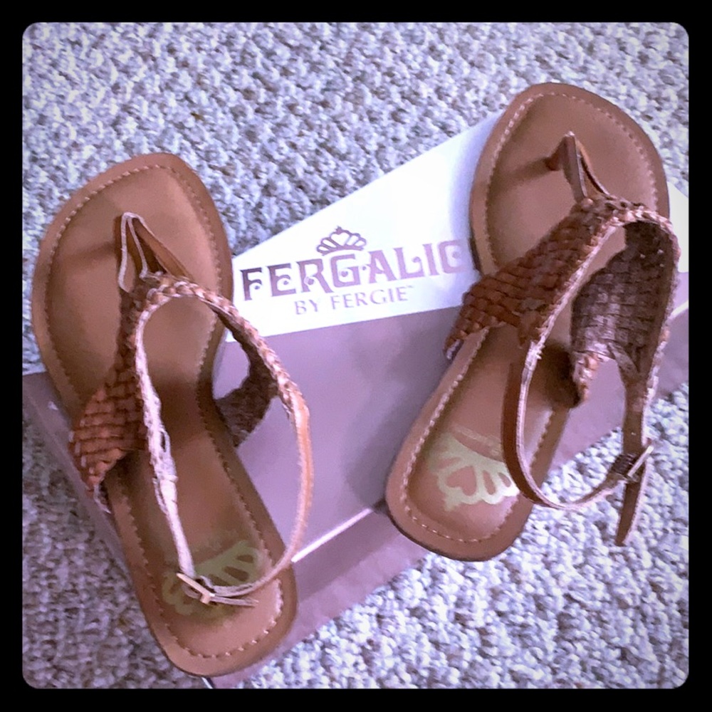 ❣️Brand new in box Fergalicious sandals❣️
